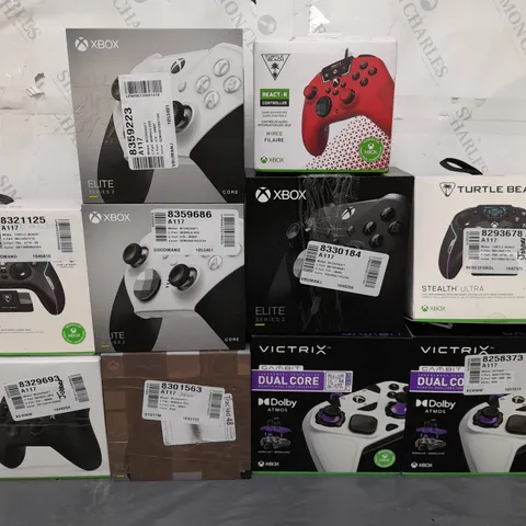 10 ASSORTED BOXED XBOX CONTROLLERS IN VARIOUS COLOURS AND TYPES TO INCLUDE MICROSOFT, TURTLE BEACH, VICTRIX, ETC