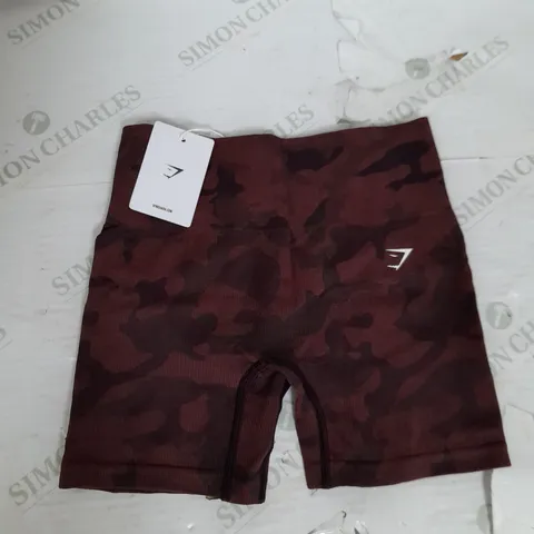 GYMSHARK ADAPT CAMO SEAMLESS BODY FIT SHORTS IN BROWN SIZE S