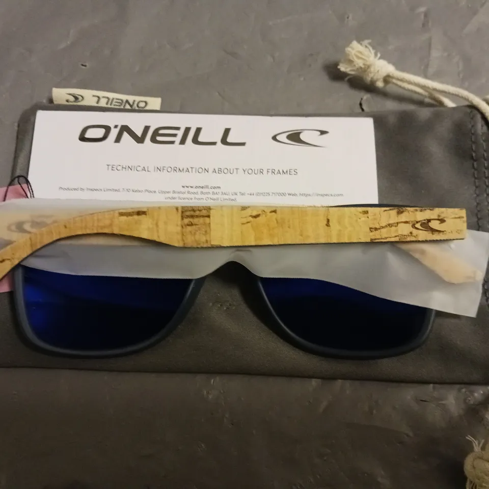 O'NEILLS POLARIZED UV400 GLASSES