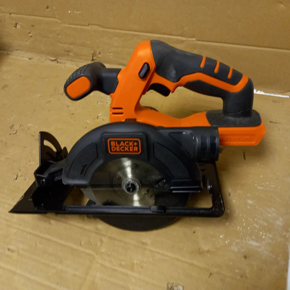 BLACK AND DECKER 18V CIRCULAR SAW