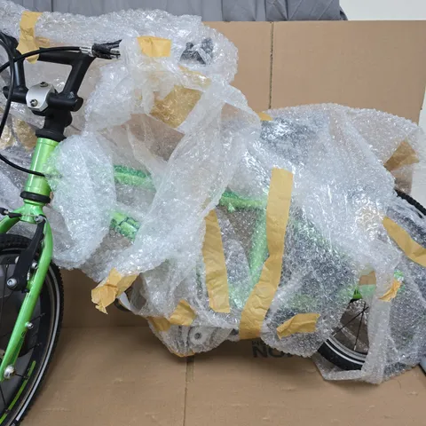 ISLABIKES CHILDREN BICYCLE IN GREEN