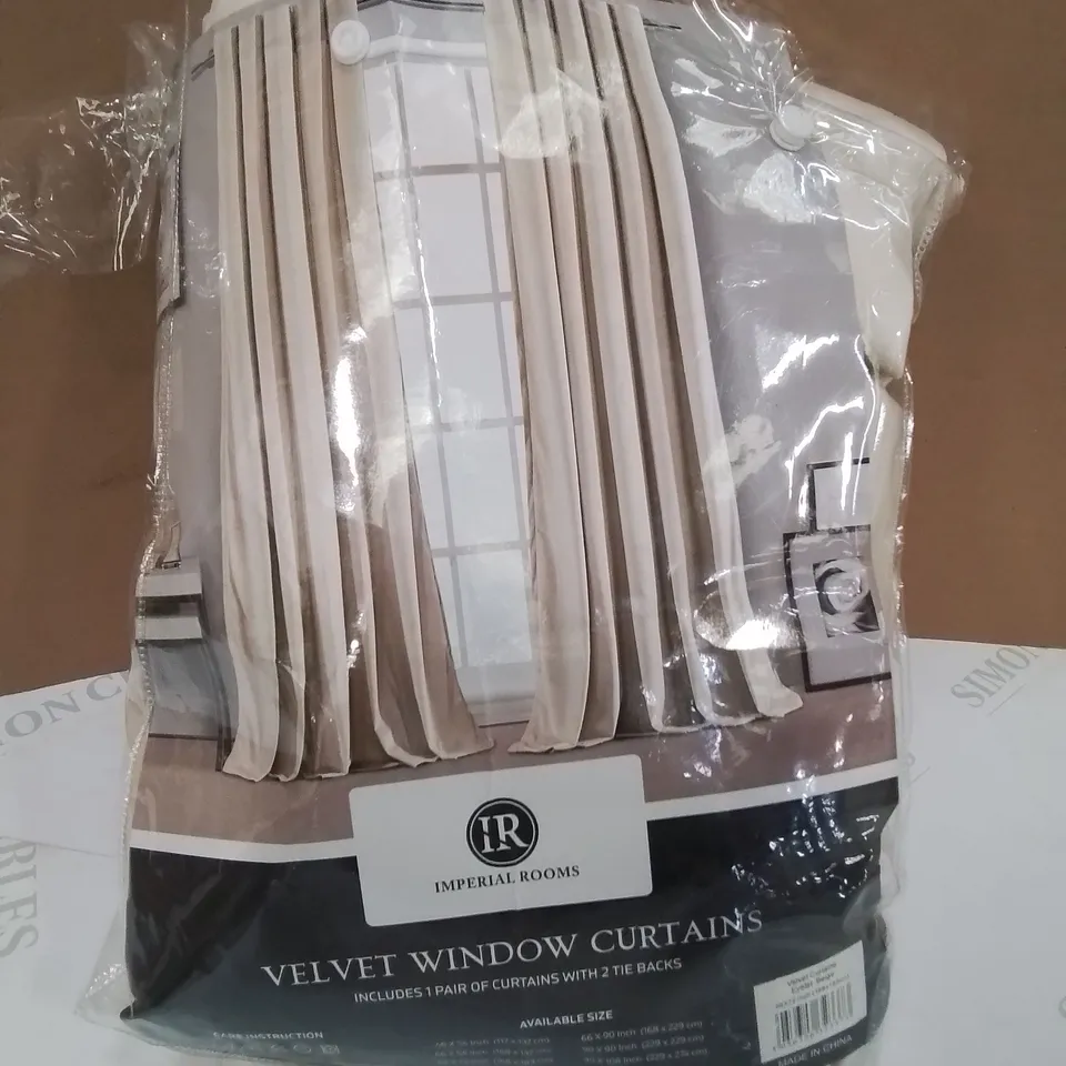 IMPERIAL ROOMS VELVET WINDOW EYELET CURTAINS IN BEIGE - 168X183CM