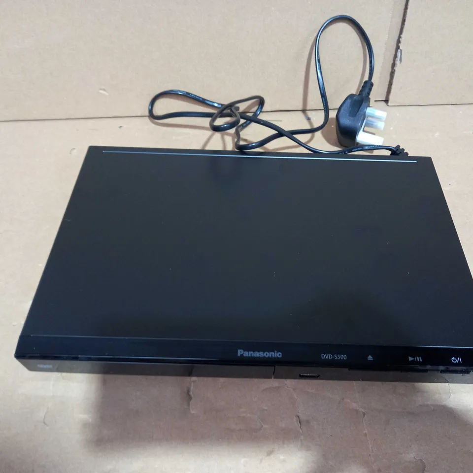 PANASONIC S500EB-K DVD/CD PLAYER