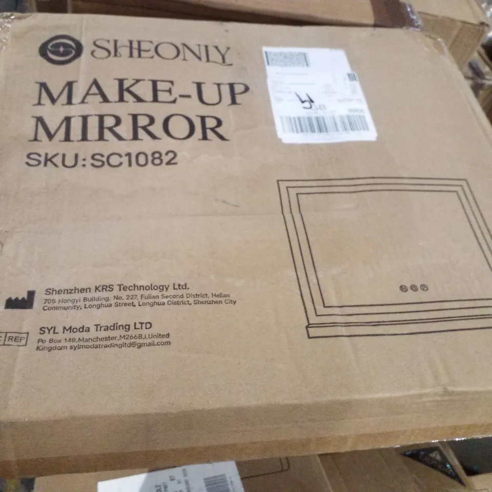 BOXED SHEONLY MAKE-UP MIRROR