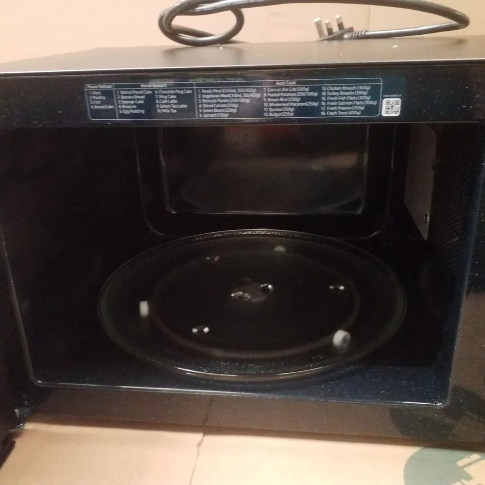 SAMSUNG MS32DG4504ATE3 SOLO MICROWAVE - BLACK