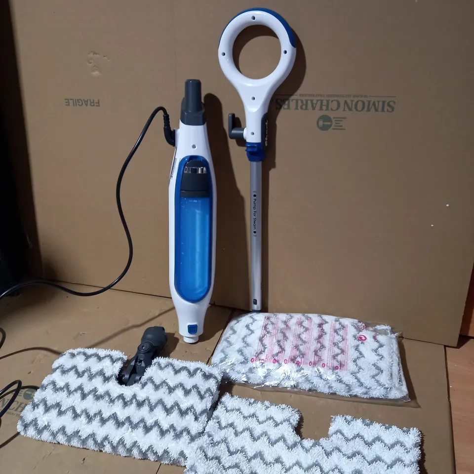 SHARK KLIK AND FLIP STEAM MOP