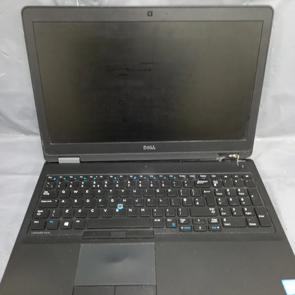 DELL LATITUDE E5570 15 INCH	I5-6200U 2.30GHZ