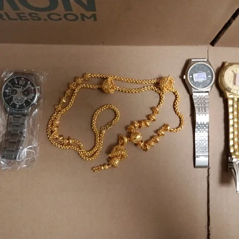APPROXIMATELY 10 ASSORTED JEWELLERY ITEMS TO INCLUDE WATCHES AND CHAINS, ETC