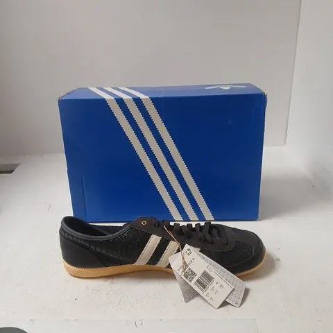 ADIDAS JAPAN DECON W SNEAKERS β BLACK WITH WHITE STRIPES, UK 12Β½ (US 14)