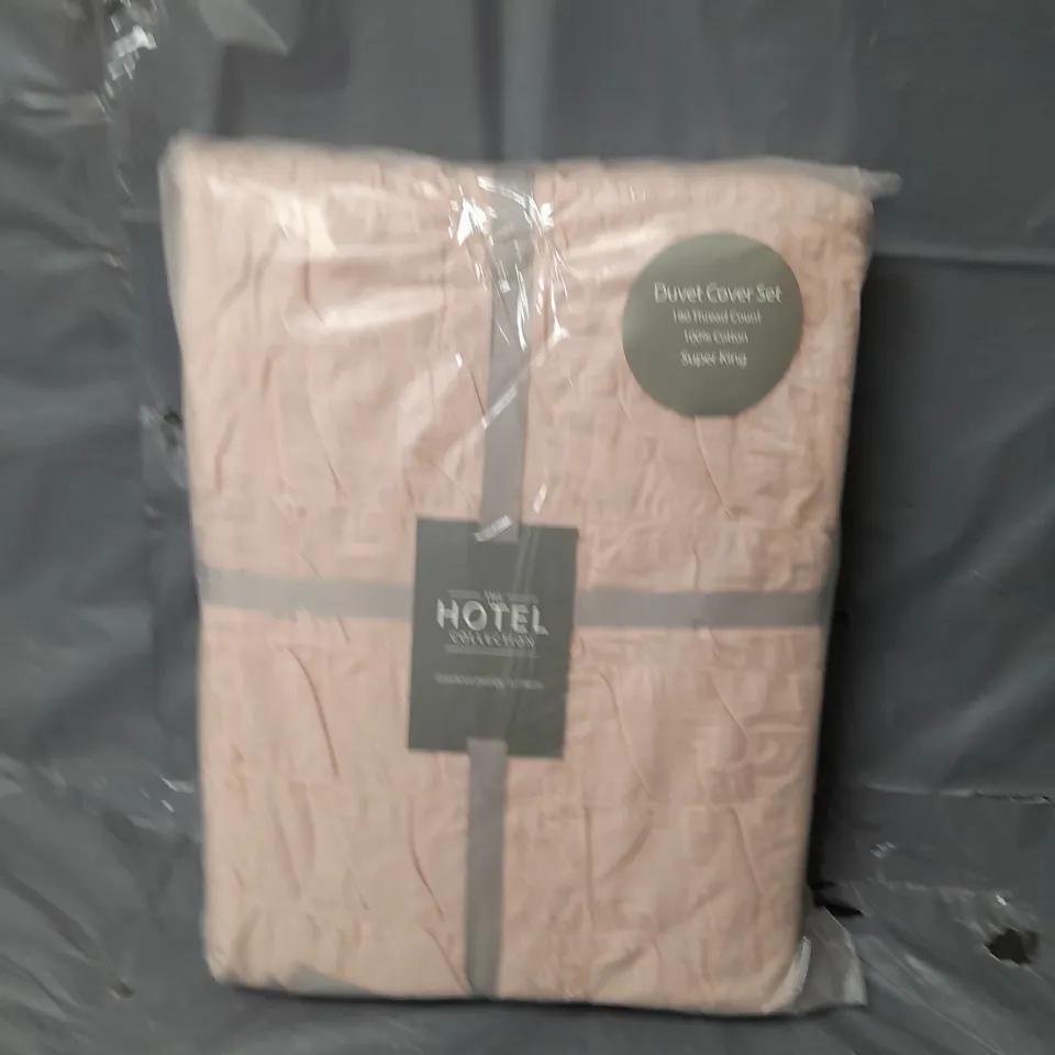 SEERSUCKER COTTON 180 THREAD COUNT DUVET COVER SET - BLUSH PINK RRP £40