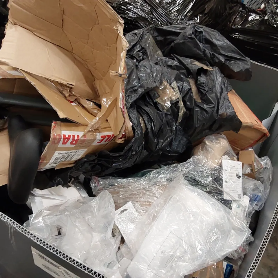 PALLET OF ASSORTED ITEMS INCLUDING: PTC CERAMIC HEATER, EXERCISE BIKE, BEDDING, CPR CALL BLOCKER, TORCH, PHONE CASE ECT