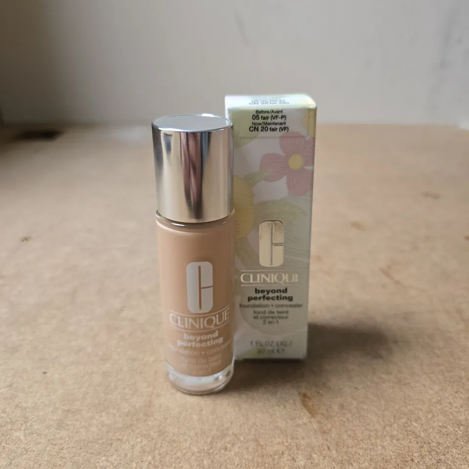 CLINIQUE BEYOND PERFECTING FOUNDATION AND CONCEALER 30ML