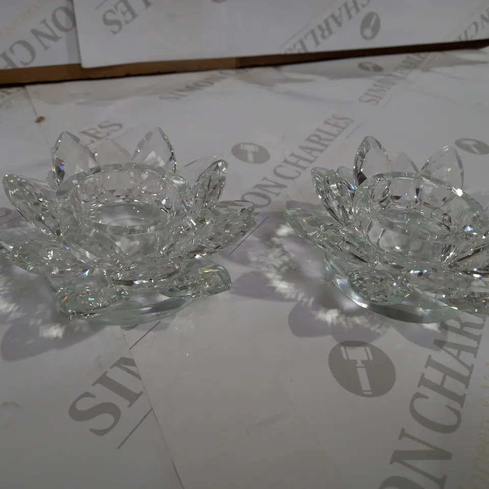 JM BY JULIEN MACDONALD SET OF LOTUS FLOWER TEALIGHT HOLDERS