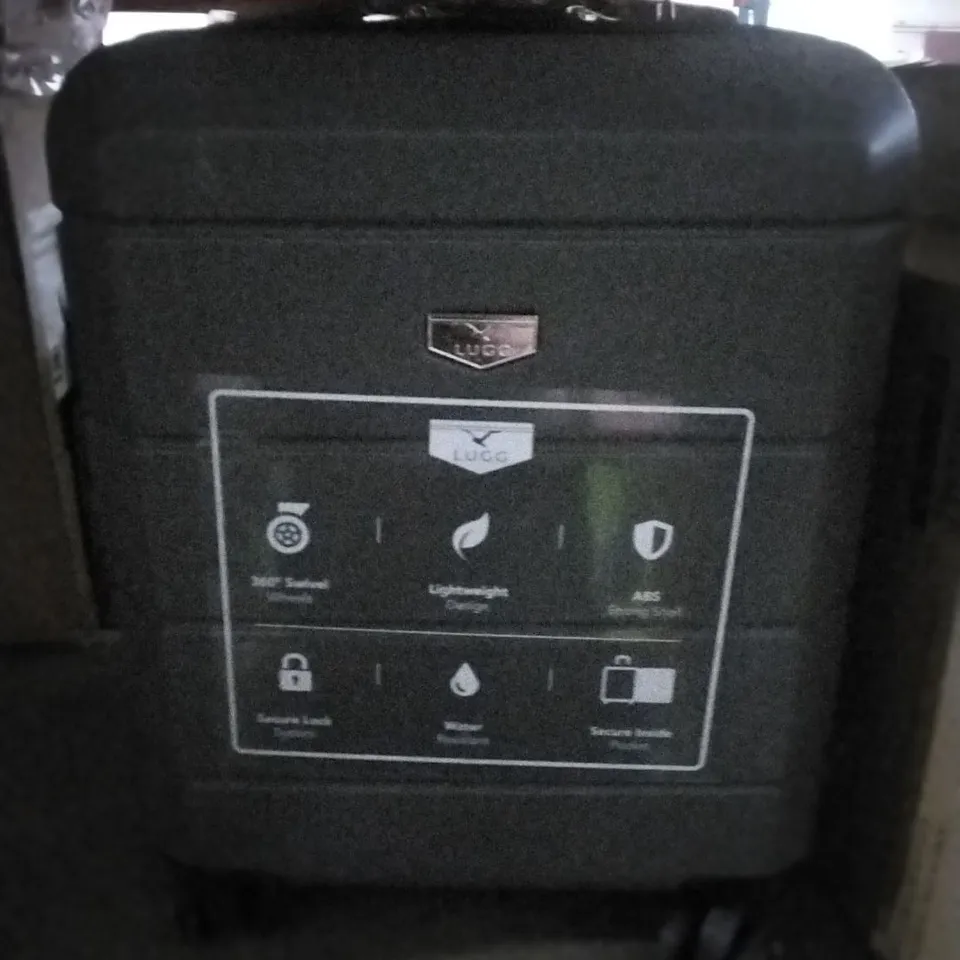 LUGG CABIN SUIT CASE IN GRAY 