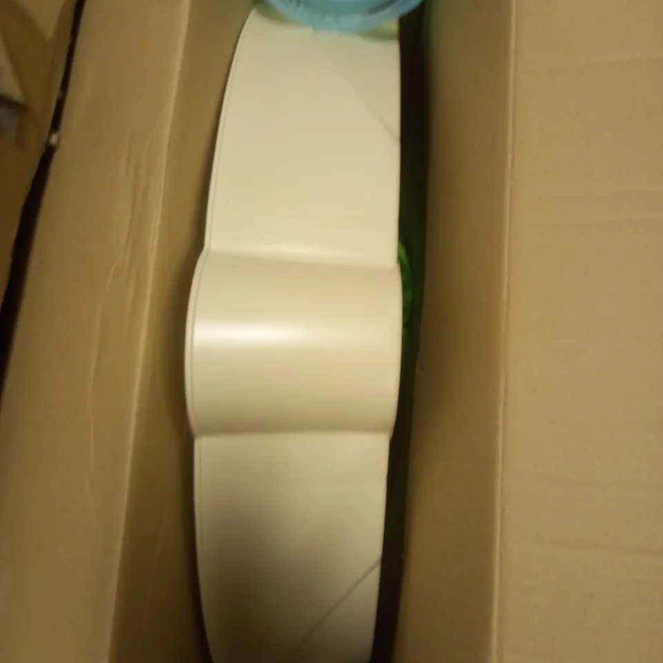 LITTLE TIKES FOUNTAIN FACTORY WATER TABLE RRP £70