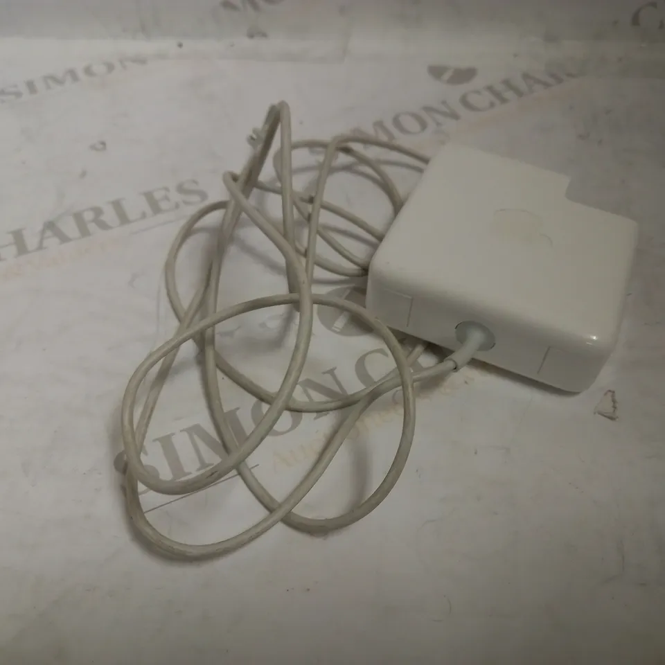 APPLE MAGSAFE 2 POWER ADAPTER 