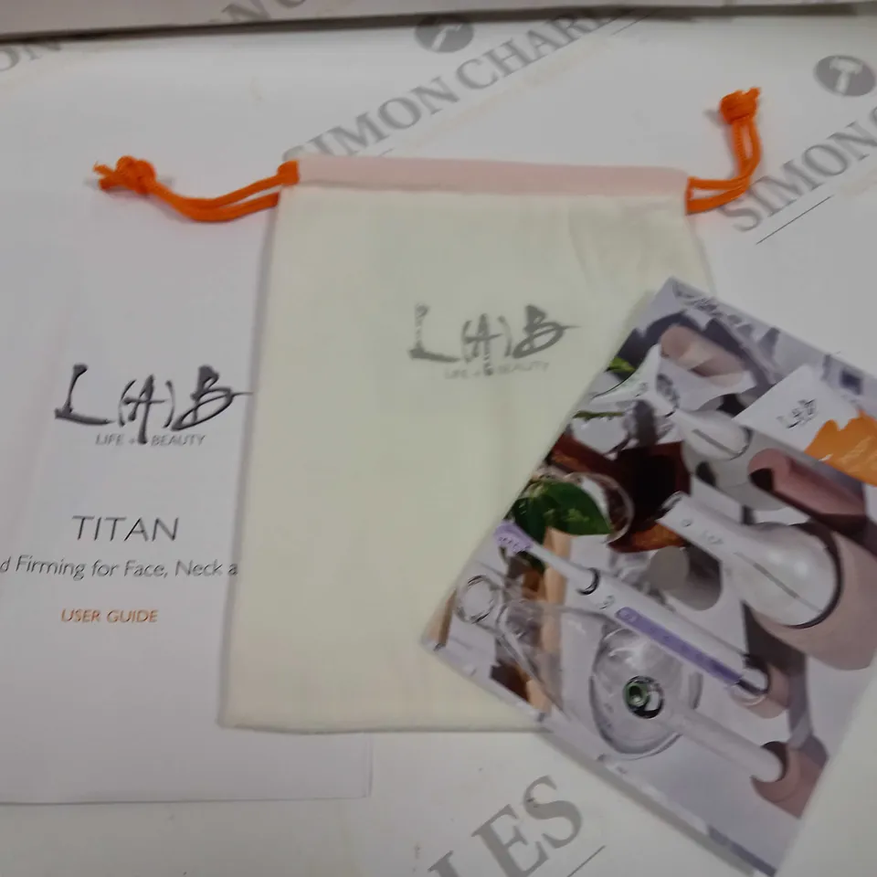 BOXED LAB TITAN LIFTING AND ANTI AGEING SYSTEM 
