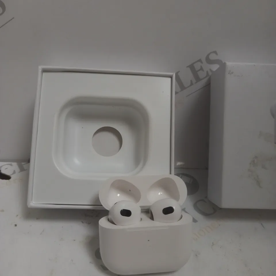 BOXED APPLE AIRPODS WITH CHARGING CASE