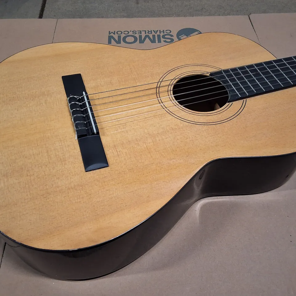 BURLWOOD ACOUSTIC GUITAR – MODEL JC-390F (BLACK BACK & SIDES)