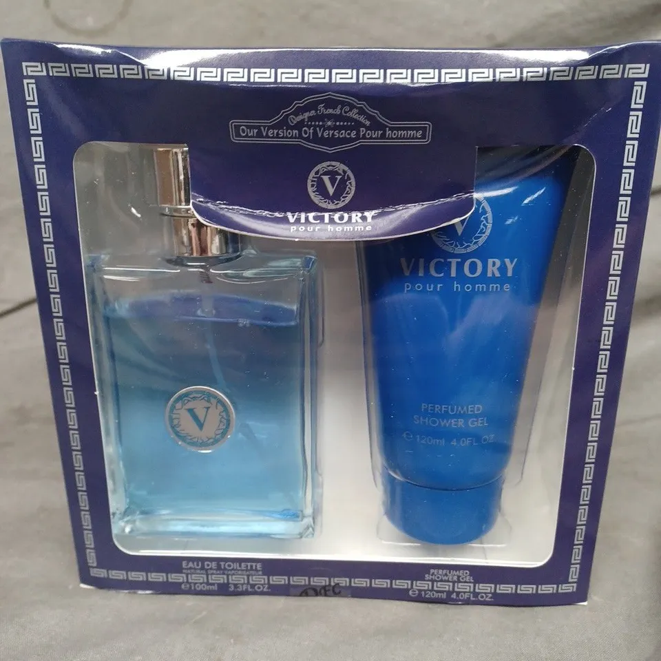 BOXED VICTORY POUR HOMME EAU DE TOILETTE GIFT SET
