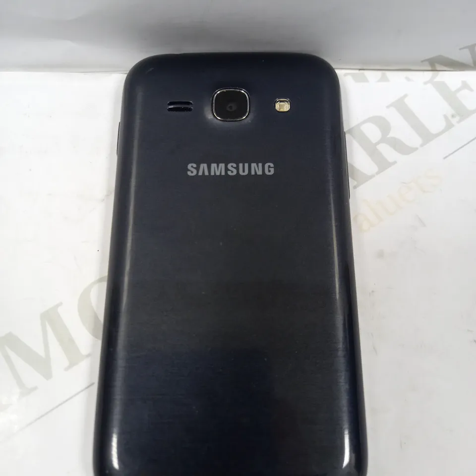 SAMSUNG GALAXY ACE 3 (GT-S7275R)