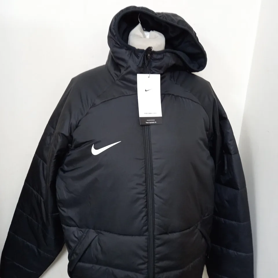 NIKE THERMA-FIT ZIPPED PADDED COAT SIZE M