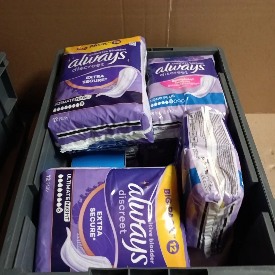 BOX OF APPROXIMATELY 8 WOMENS HYGIENE PRODUCTS 