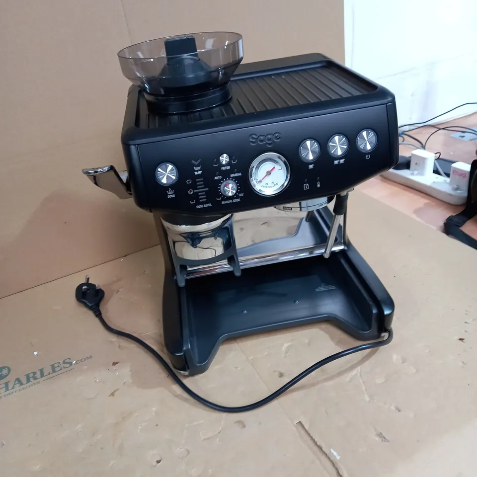 SAGE COFFEE MACHINE 