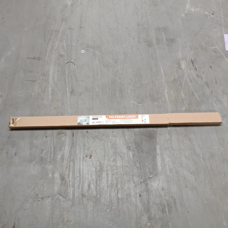 AMDELINE TRI PROOF LIGHT IP65 SLIM 36W BOXED