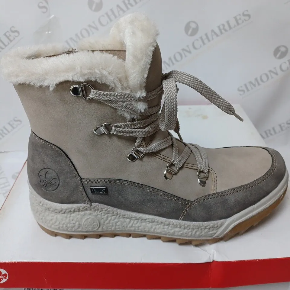 BOXED PAIR OF RIEKER ANTISTRESS WATER RESISTANT WARM HIKING BOOTS CREAM UK SIZE 6