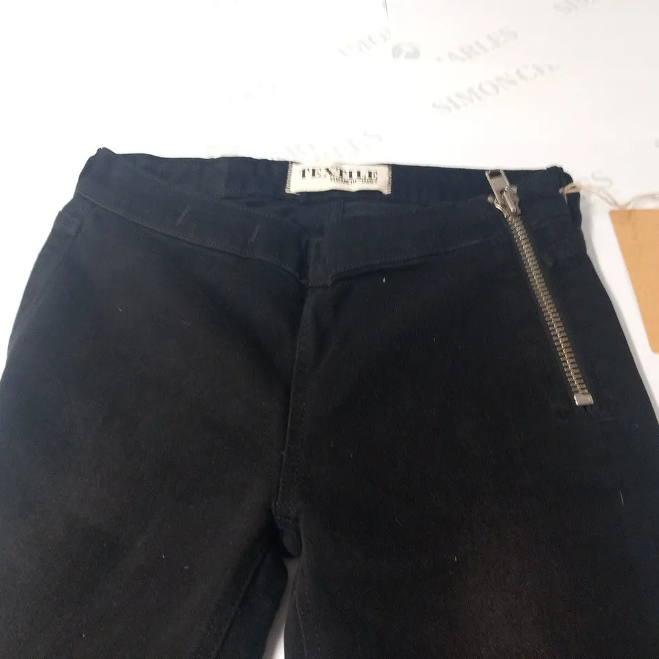 TEXTILE ELIZABETH AND JAMES ALICE MIDNIGHT JEANS SIZE 26