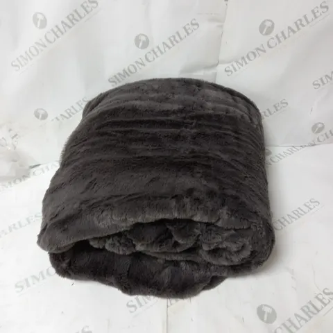 BOXED COZEE HOME HEATED BLANKET IN CHARCOAL