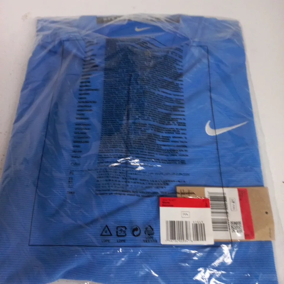 NIKE MENS GOLF TOP IN BLUE - L