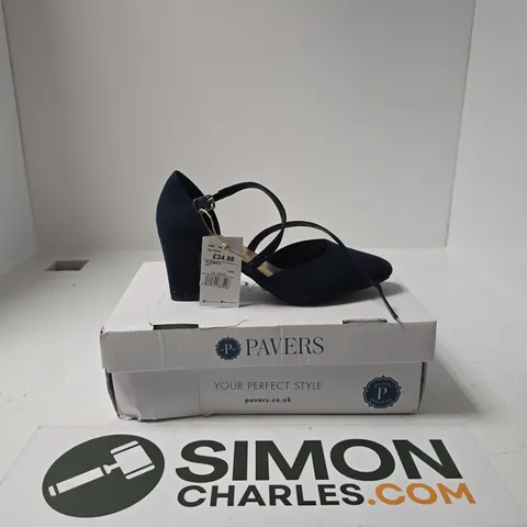 BOXED PAIR OF PAVERS NAVY BLUE HIGH HEELS SIZE 3