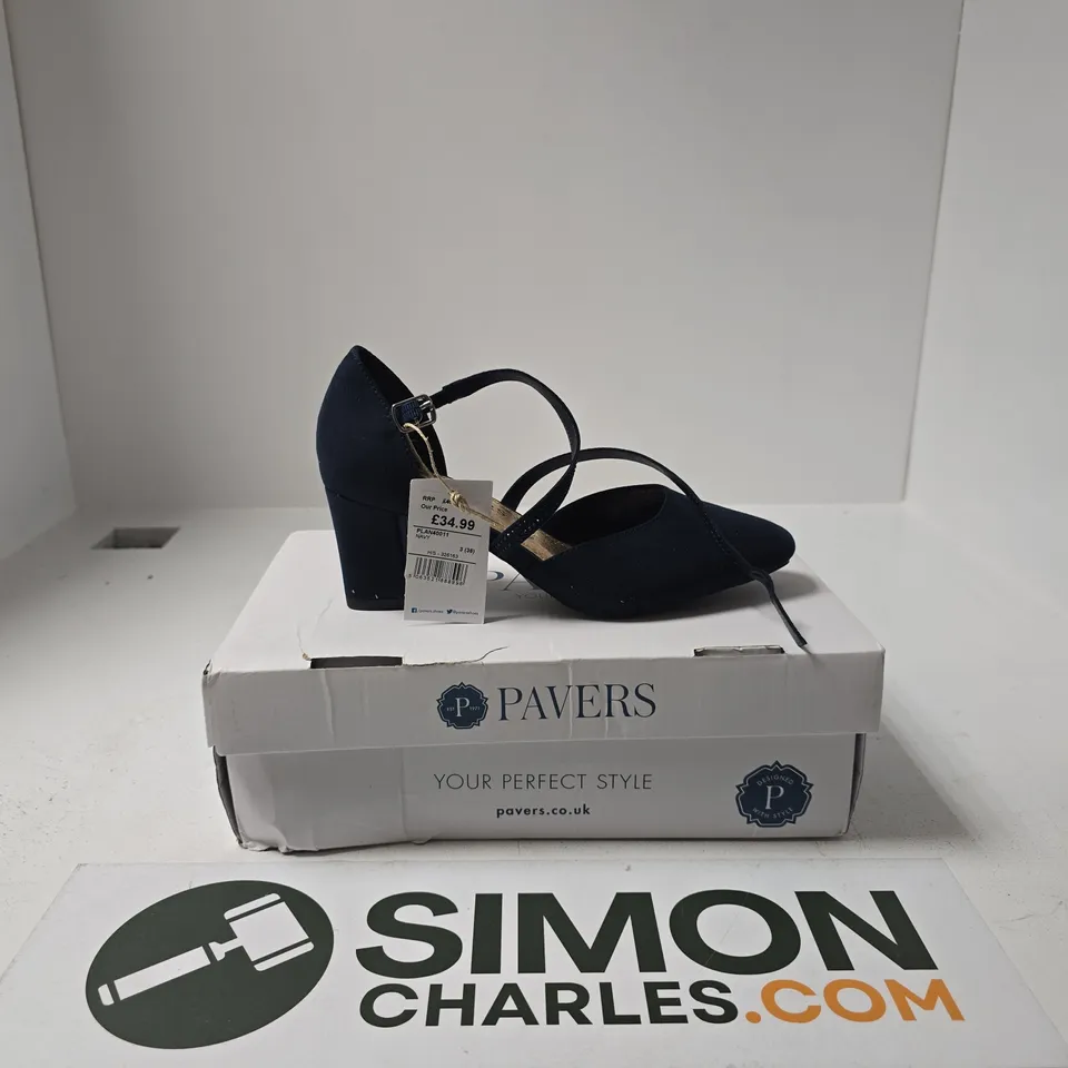 BOXED PAIR OF PAVERS NAVY BLUE HIGH HEELS SIZE 3