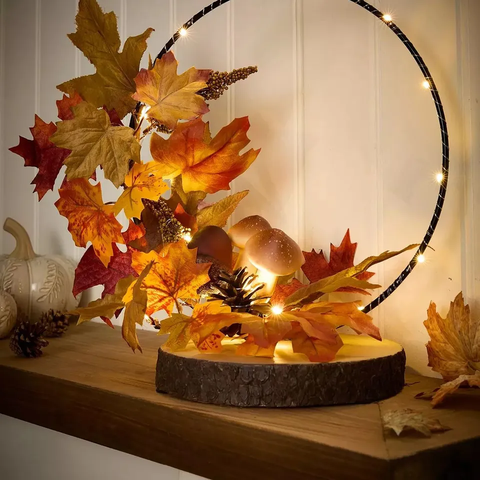 THE VERY COLLECTION AUTUMNAL HOOP LIT TABLE TOP DECORATION