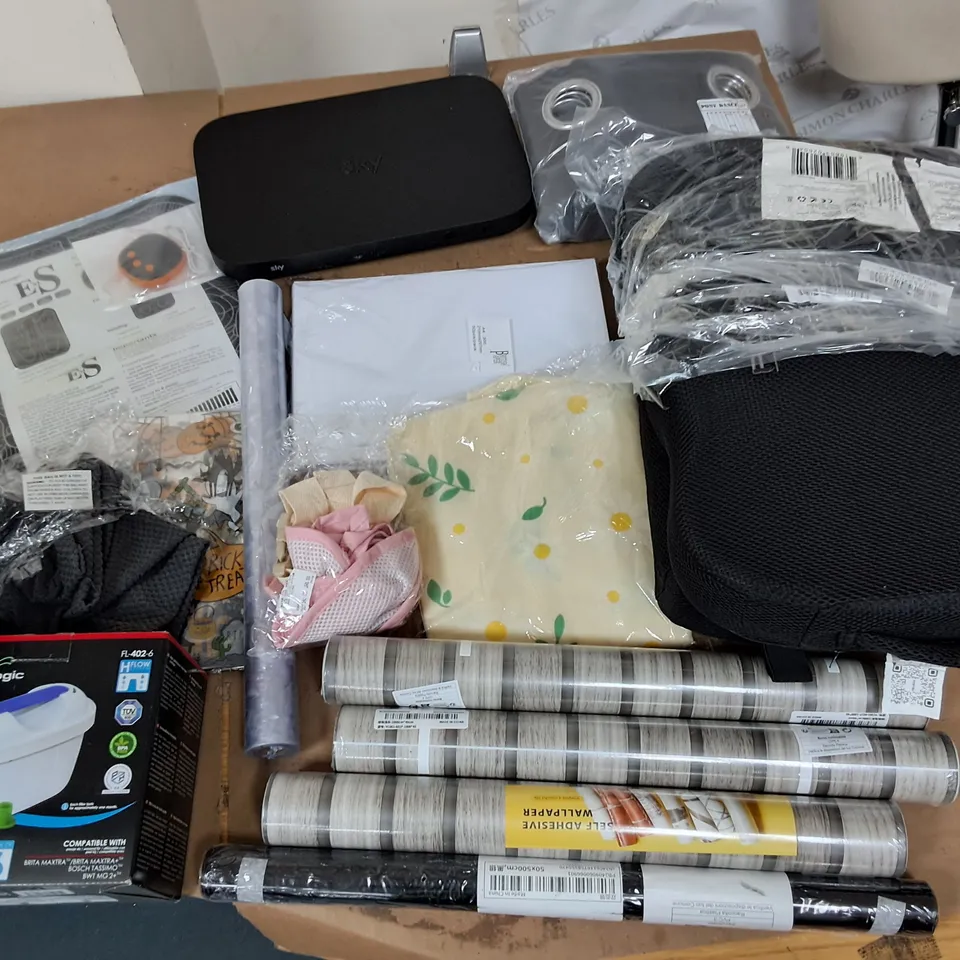 APROXIMATELY 15 ASSORTED HOUSEHOLD ITEMS TO INCLUDE WATER FILTER, WALLPAPER, AND SKY TV BOX ETC. 