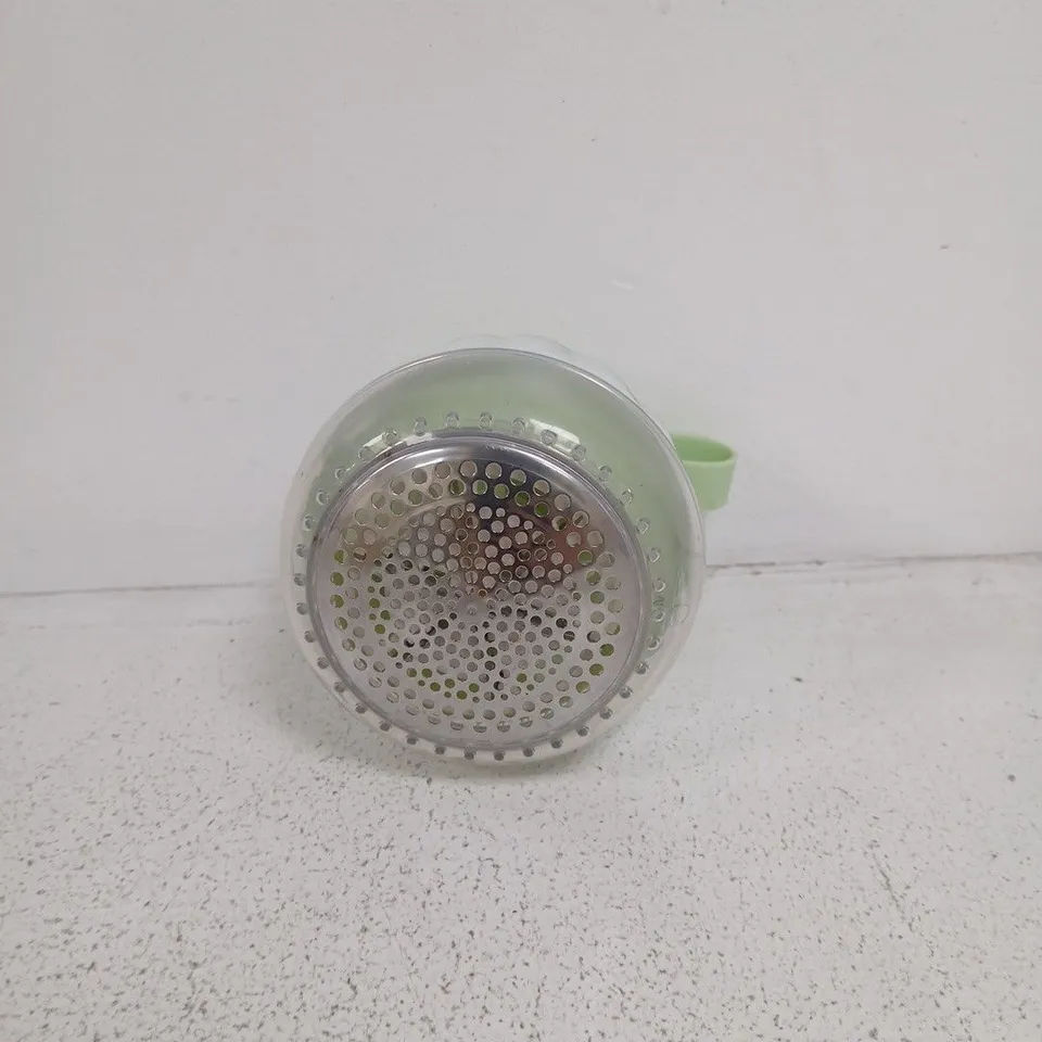 LIVMORE LINT REMOVER