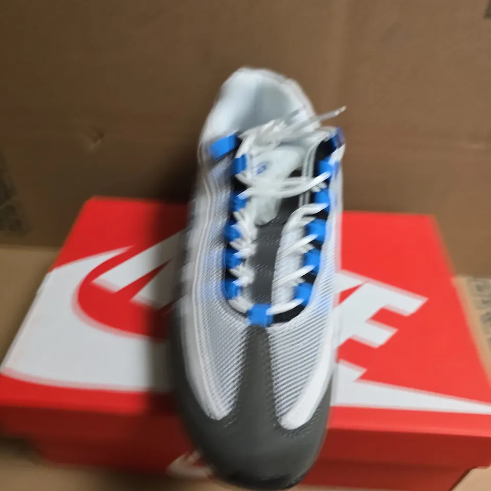 BOXED PAIR OF NIKE AIR MAX 95 TT – UK 8 