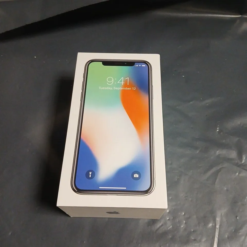 APPLE IPHONE X 64GB SPACE GREY – BOXED