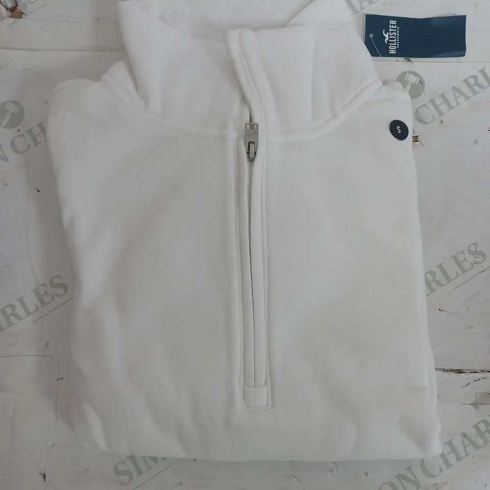 HOLLISTER WHITE SOFT QUARTER ZIP - SMALL