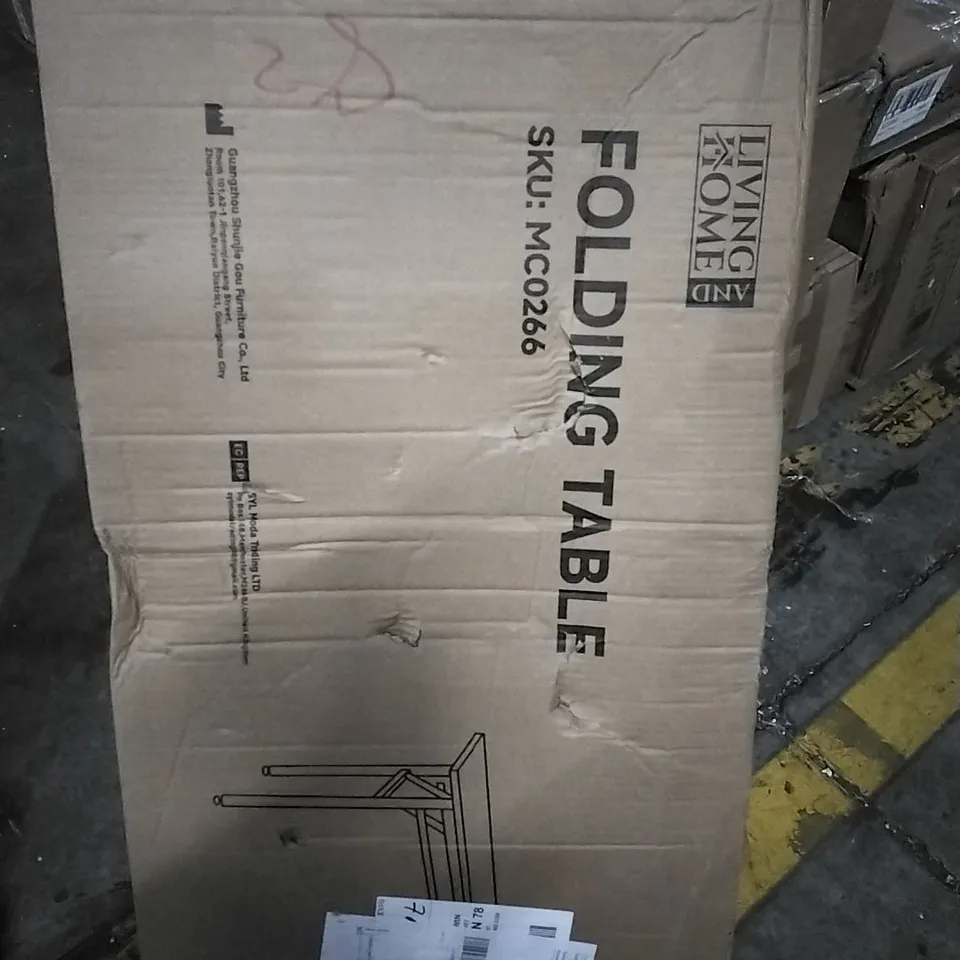 BOXED LIVING AND HOME FOLDABLE TABLE MC0266 BLACK WALNUT 