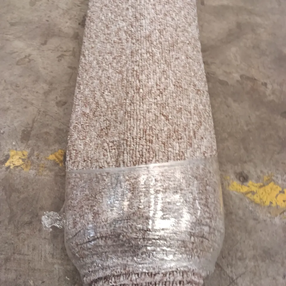ROLL OF OASIS ALMOND  APPROX SIZE: 1.8M X 5M