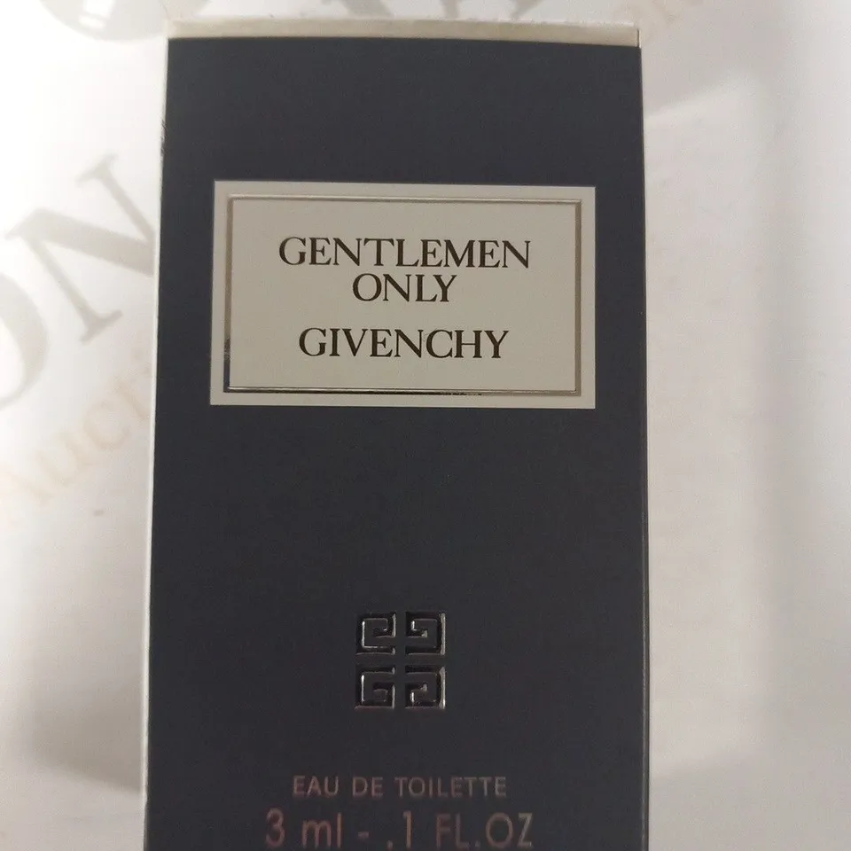14 BOXED GIVENCHY GENTLEMEN ONLY EAU DE TOILETTE 3ML