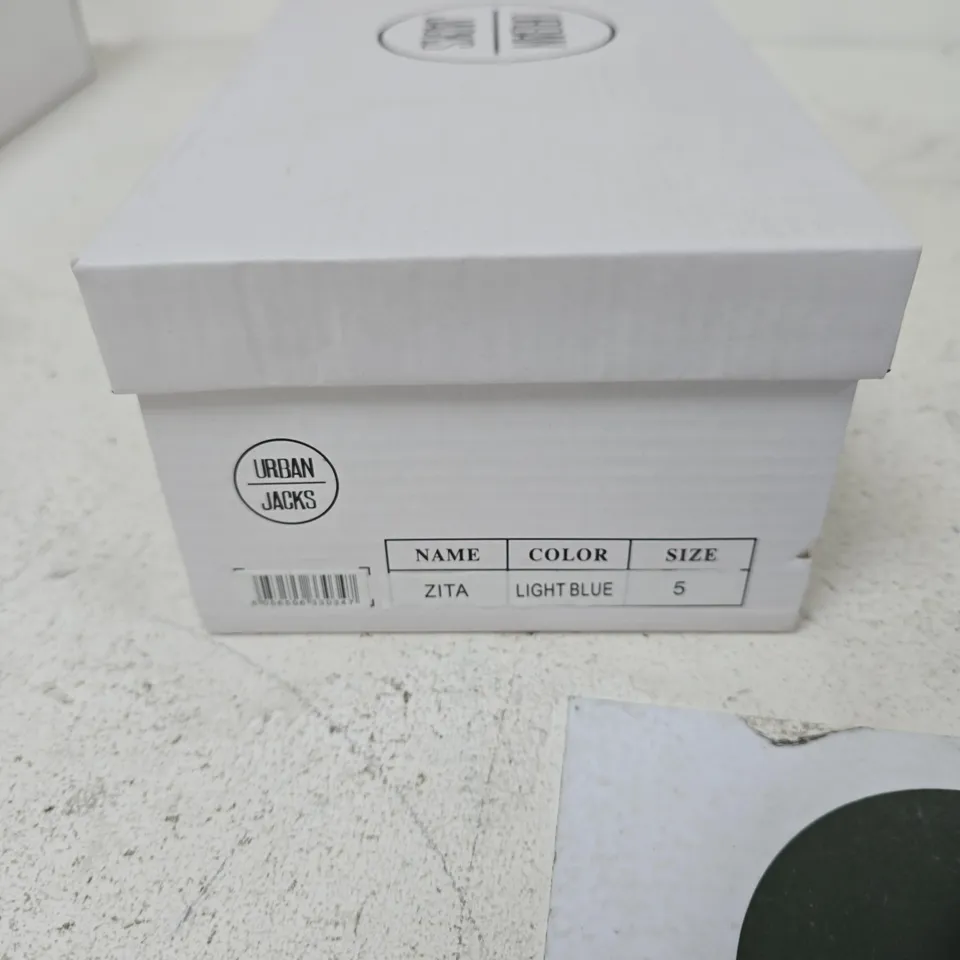 URBAN JACKS ZITA LIGHT BLUE TRAINERS – UK 5