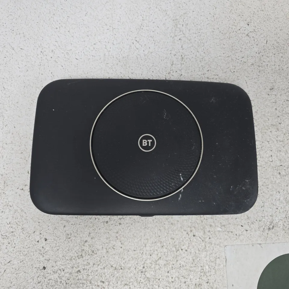 BT SMART HUB 2 WIRELESS ROUTER (MODEL GRV9517UAC34-A-SA)