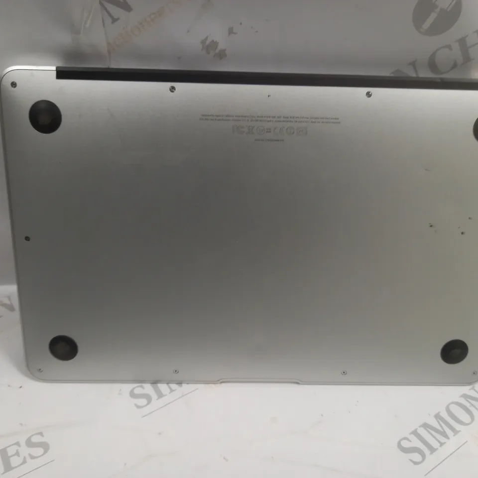 MACBOOK AIR - A1370