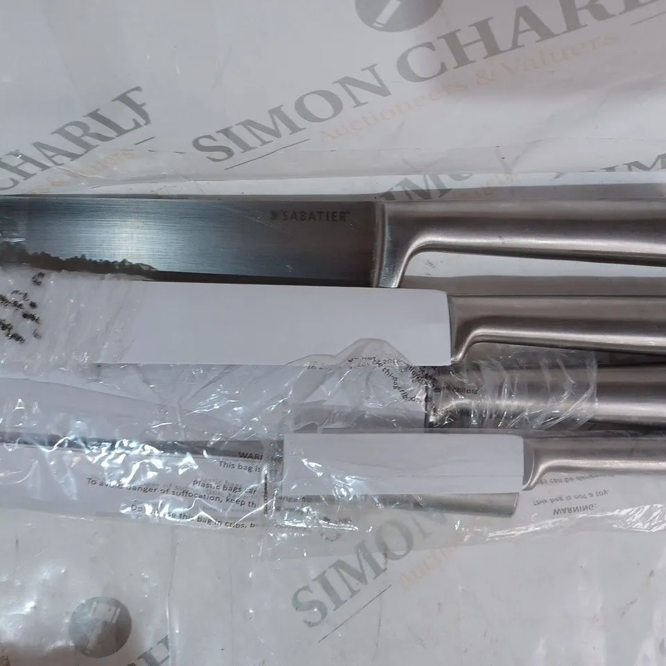 BOXED SABATIER 5 PIECE KNIFE SET WITH RUBBERWOOD BLOCK