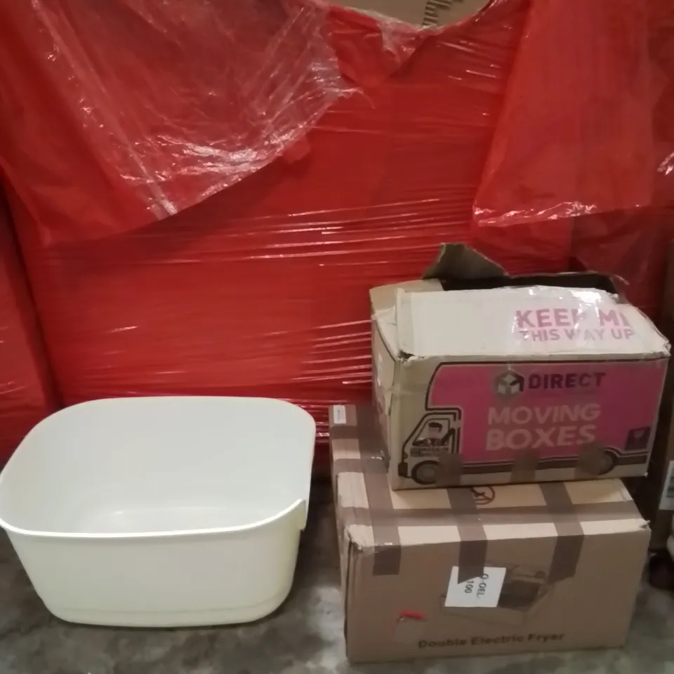 PALLET OF ASSORTED HOUSEHOLD GOODS AND PRODUCTS TO INCLUDE;CAT LITTER BOX,ELECTRIC FRYER,COFFEE MACHINE 