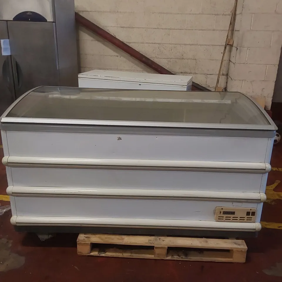 INTERCOLD COSTAN SNA/1800 DISPLAY CHEST FREEZER